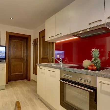 哈比奇公寓 * 佩特诺伊阿尔贝格